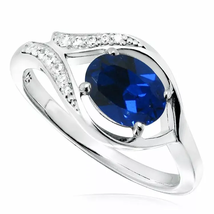 blauem Ring aus Silber