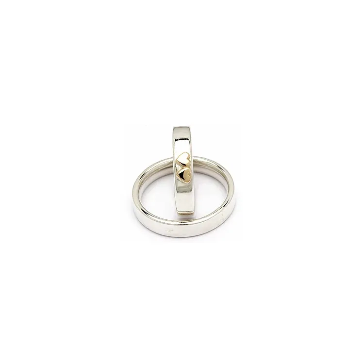 Trauringe von rs of scandinavia in Silber und Gelbgold