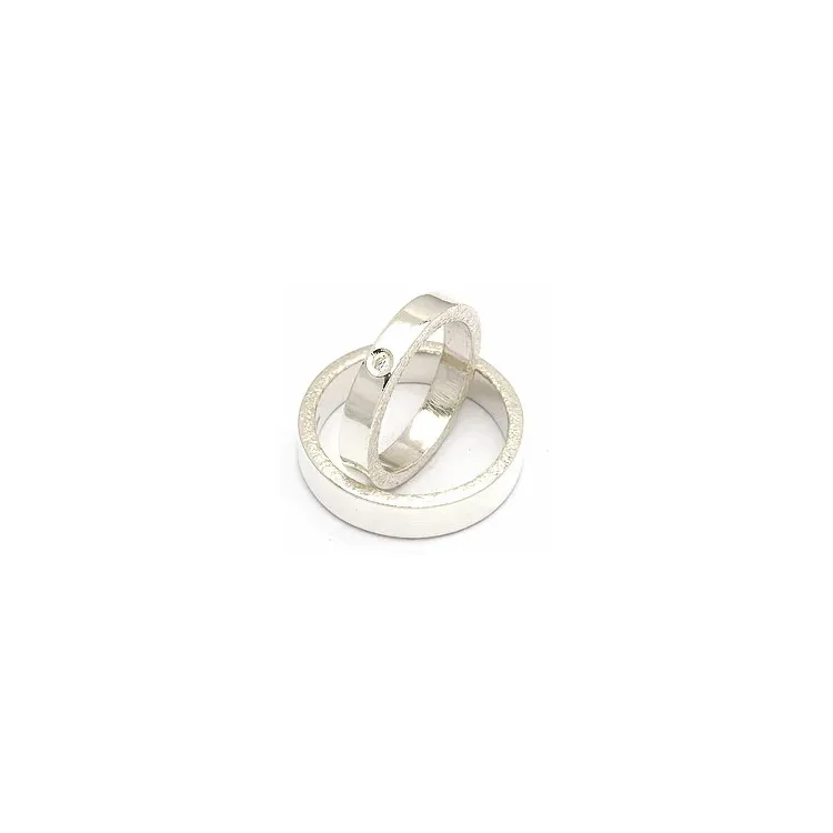 Trauringe von rs of scandinavia in Silber