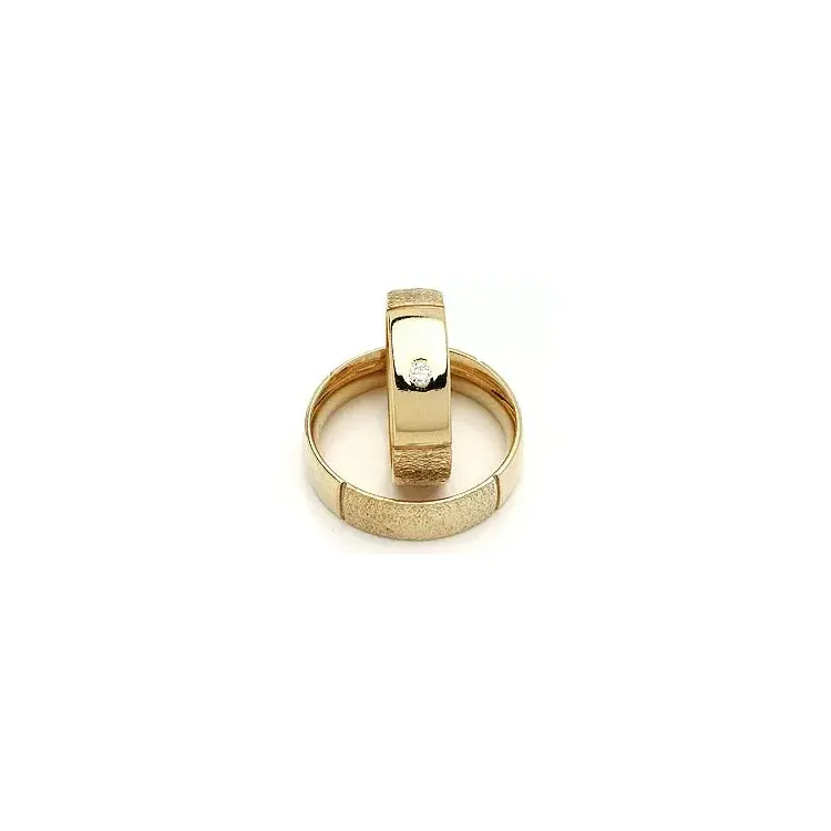 Trauringe von rs of scandinavia in 8 Karat Gold 0,03 ct