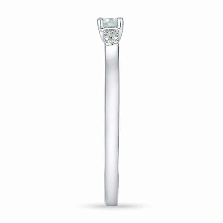 runder Diamantring in 14 Karat Weißgold 0,08 ct 0,06 ct