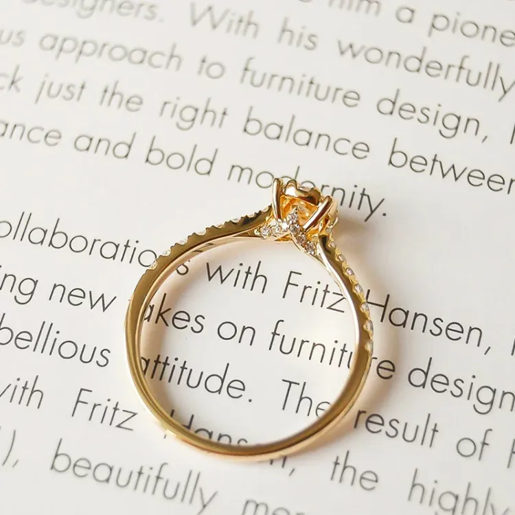 runder Diamantring in 14 Karat Gold 0,10 ct 0,36 ct
