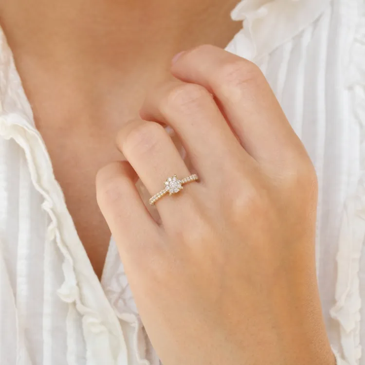 runder Diamantring in 14 Karat Gold 0,10 ct 0,36 ct