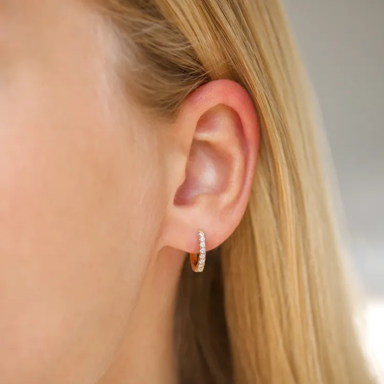 12 mm Kreole in 14 Karat Gold mit Diamant 