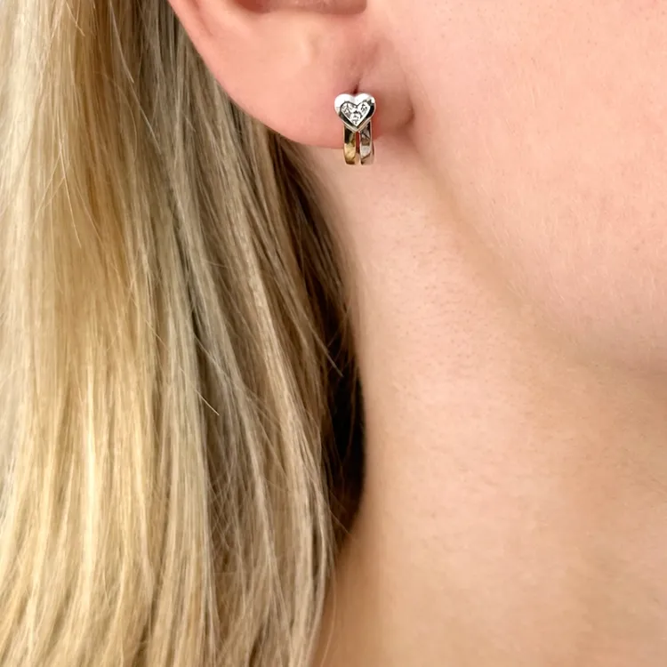Herz diamant ohrringe in 14 karat gold und weißgold mit diamanten