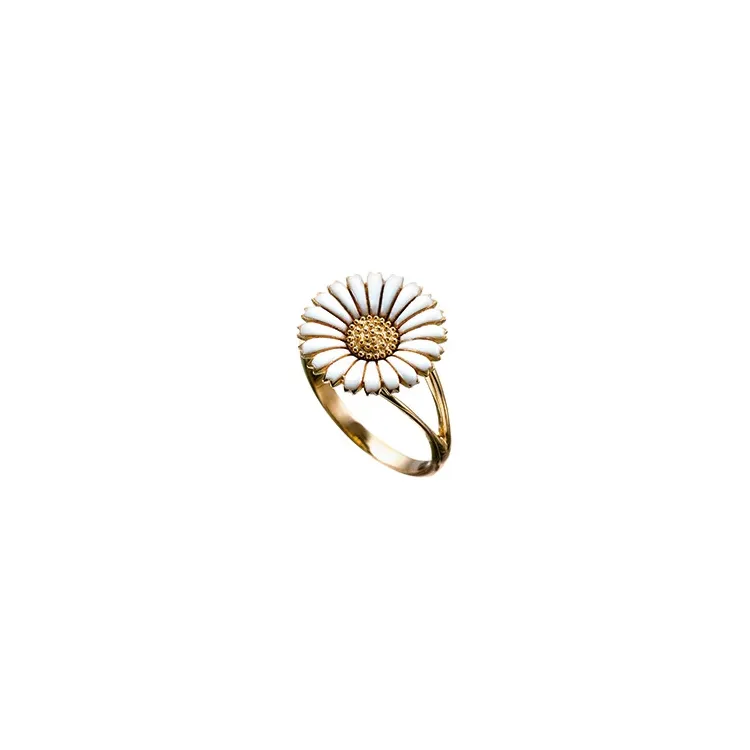 Kollektionsmuster Marguerite Ring aus vergoldetem Sterlingsilber