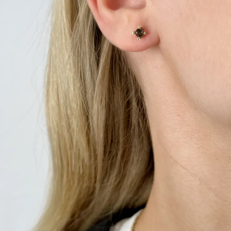 2 x 0,19 ct rauchfarbenen Quarz Solitärohrstecker in 14 Karat Gold mit Rauchquarz