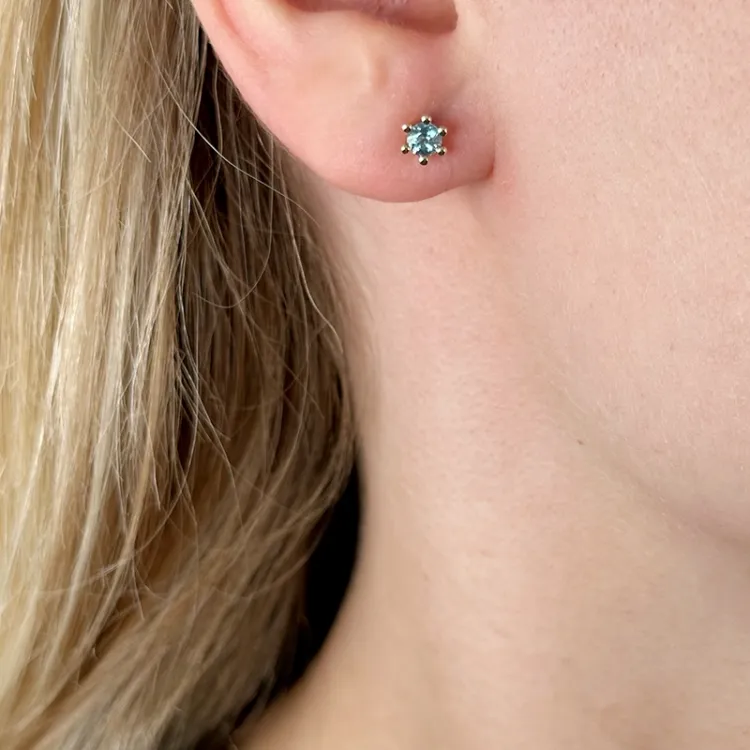 2 x 0,22 ct Topas Solitärohrstecker in 14 Karat Gold mit Topas