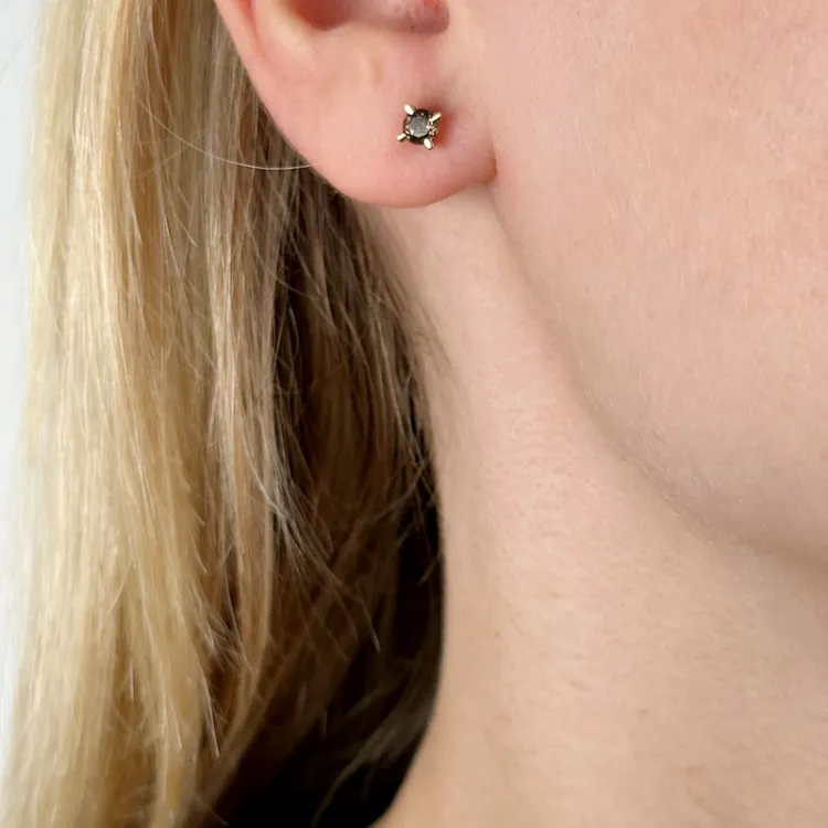 2 x 0,19 ct rauchfarbenen Quarz Solitärohrstecker in 14 Karat Gold mit Rauchquarz