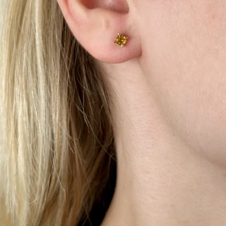 2 x 0,19 ct Citrin Solitärohrstecker in 14 Karat Gold mit Citrin