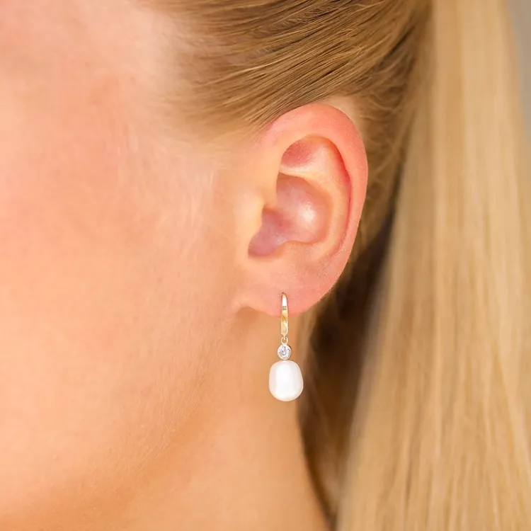 Perle Ohrringe in 9 Karat Gold mit Zirkon - Gold Collection