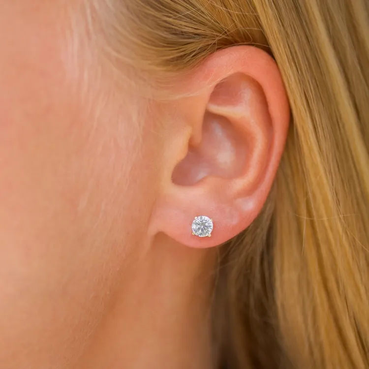 5,5 mm runden Ohrstecker in 9 Karat Gold mit Zirkon - Gold Collection