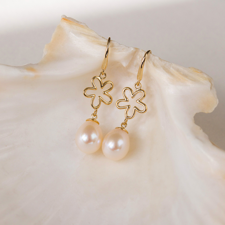 Blumen Ohrringe in 9 Karat Gold mit  - Gold Collection