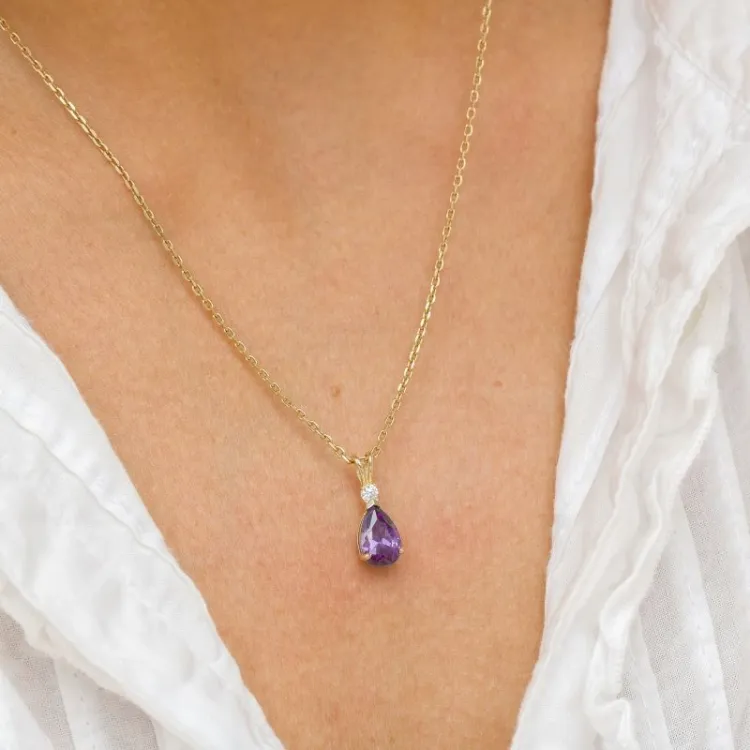 Tropfen violettem synthetisch Amethyst Anhänger aus 9 Karat Gold - Gold Collection