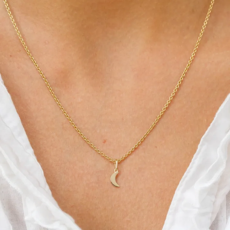 klein Mond Anhänger aus 9 Karat Gold - Gold Collection