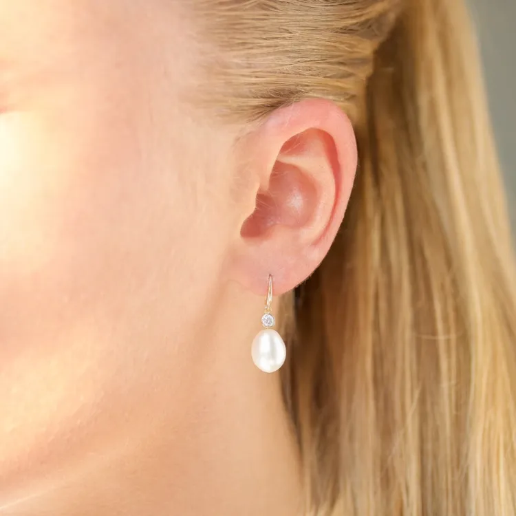 ovalen Perleohrringe in 14 Karat Gold mit Zirkon - Gold Collection