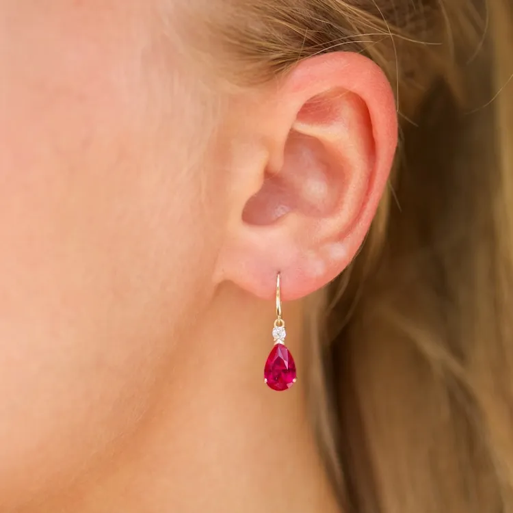 Tropfen rotem Goldohrringe in 14 Karat Gold mit synthetische Rubin und Zirkon - Gold Collection