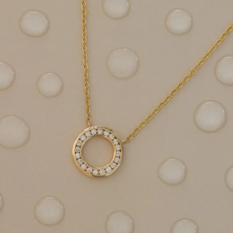 45 cm Halskette mit Anhänger aus 14 Karat Gold 0,20 ct