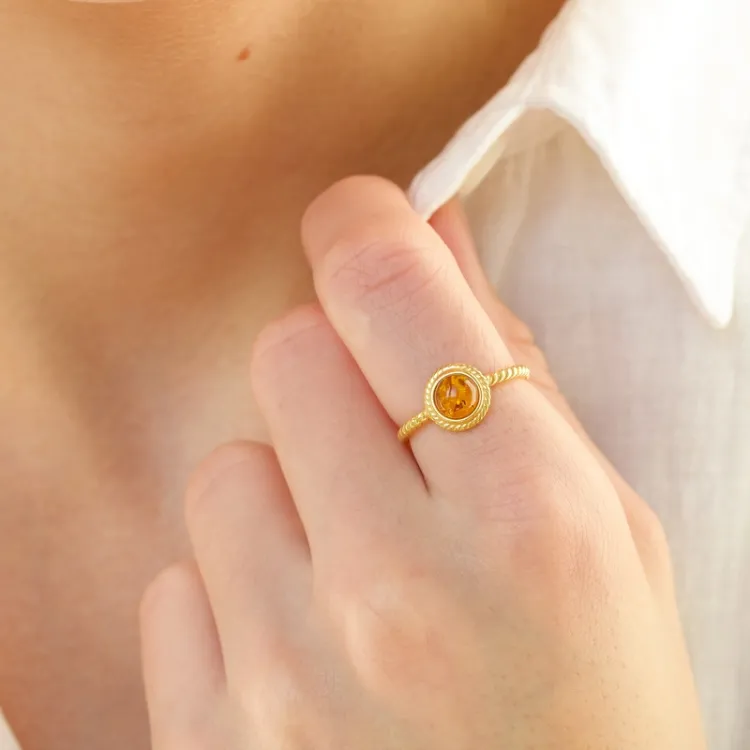Eng Bernstein Ring aus vergoldetem Sterlingsilber