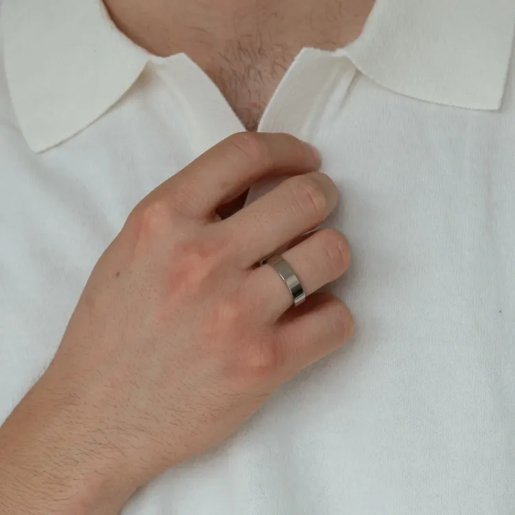 Ring aus Titan