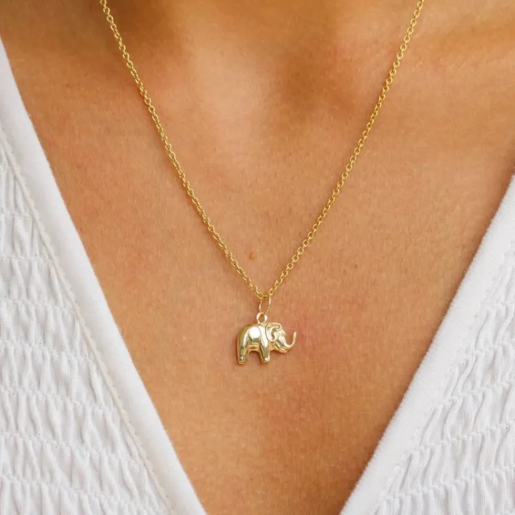 Elefant Halskette aus vergoldetem Sterlingsilber und Anhänger aus 8 Karat Gold - Gold Collection