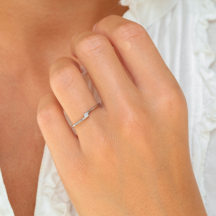 lab grown Diamant Solitärring aus rhodiniertem Silber