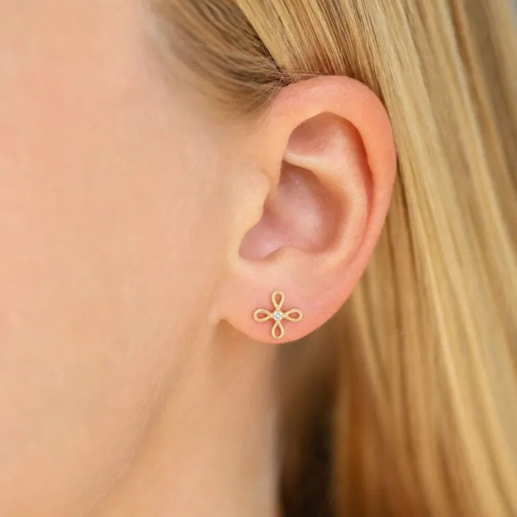 Blumen Ohrringe in vergoldetem Sterlingsilber mit lab grown Diamant 