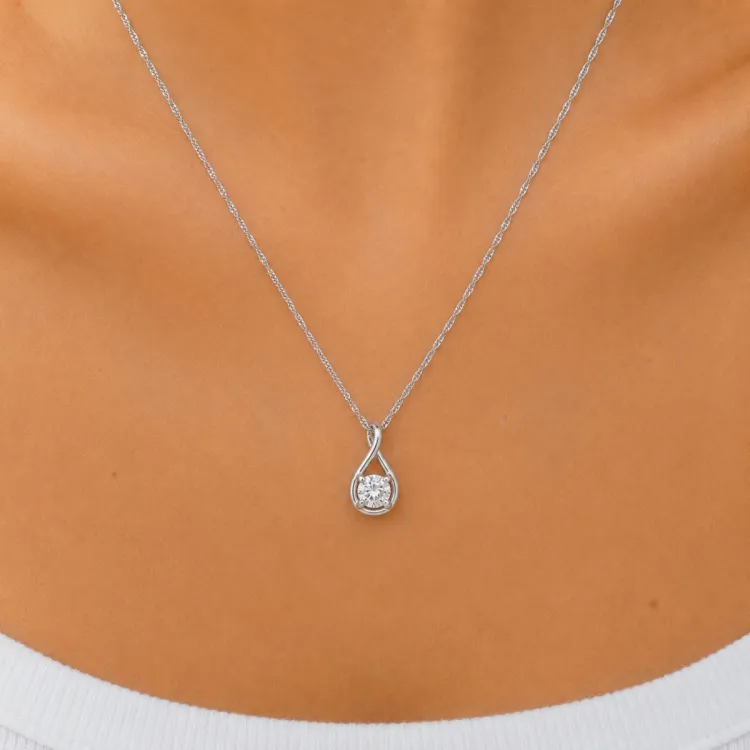 45 cm Halskette mit Anhänger aus Silber 0,062 ct