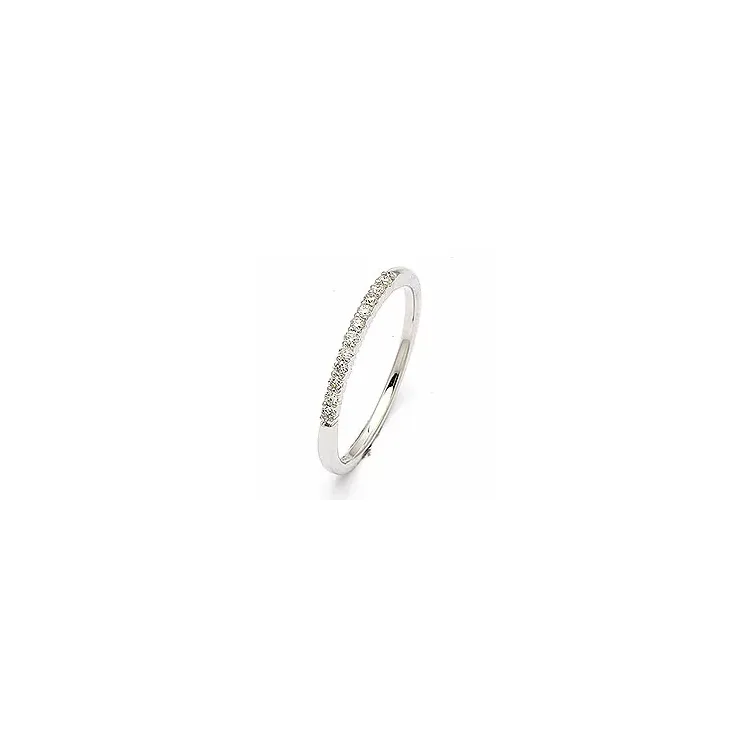 Eng diamantring in 14 karat weißgold 0,099 ct