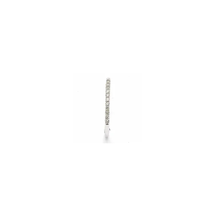 Eng diamantring in 14 karat weißgold 0,099 ct