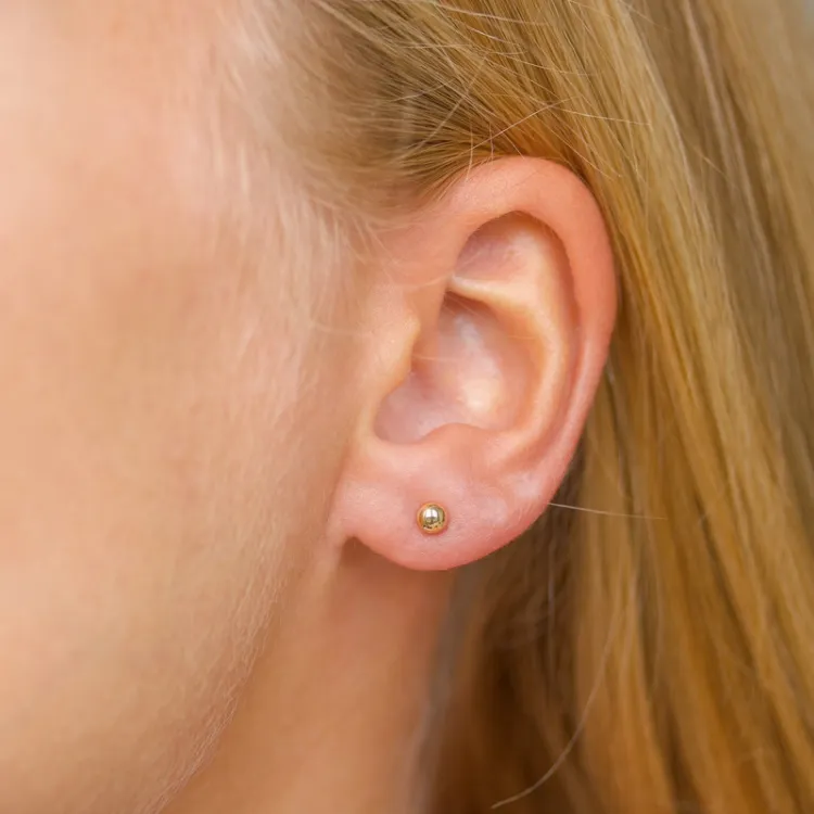4 mm Kugel Ohrstecker in 9 Karat Gold - Gold Collection