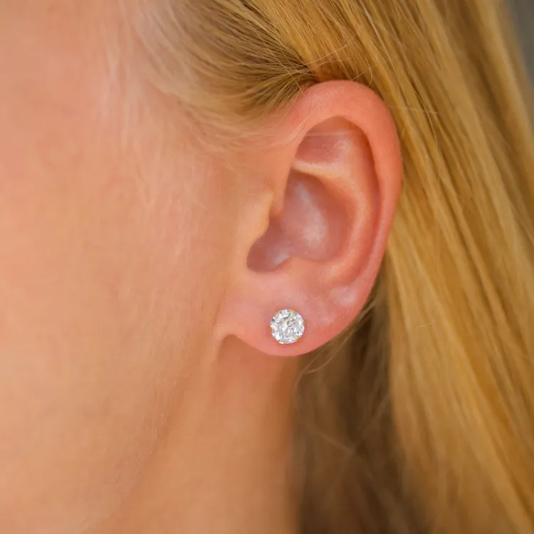 6 mm Ohrstecker in 9 Karat Gold mit Zirkon - Gold Collection