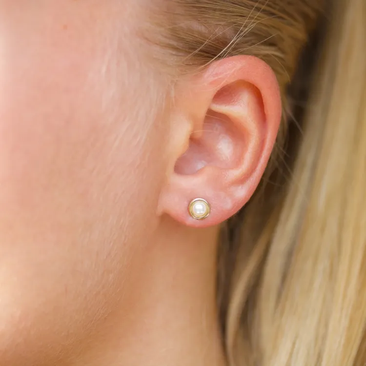 4,5 mm Perle Ohrstecker in 9 Karat Gold - Gold Collection