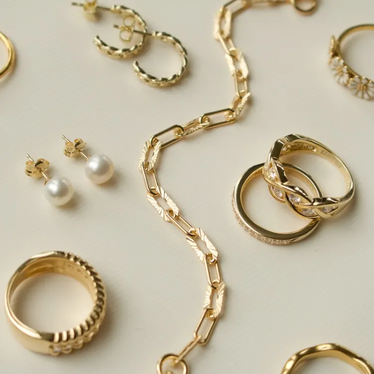 6 mm Perle Ohrringe in 9 Karat Gold - Gold Collection