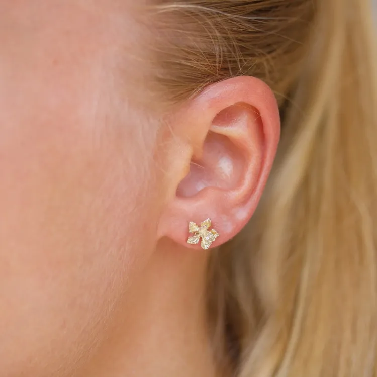 Blumen Ohrstecker in 9 Karat Gold - Gold Collection