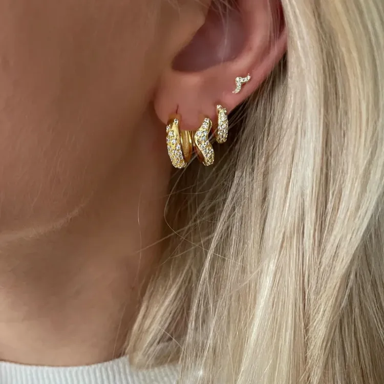 Nava Norma Petite Ohrstecker in vergoldetem Sterlingsilber