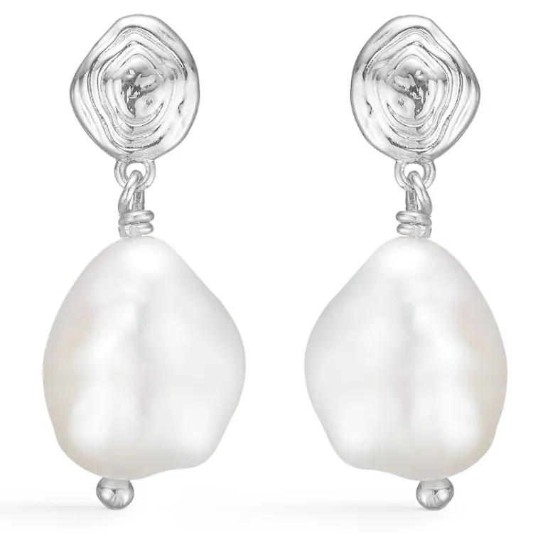 Studio Z Shell Perle Ohrstecker in Silber