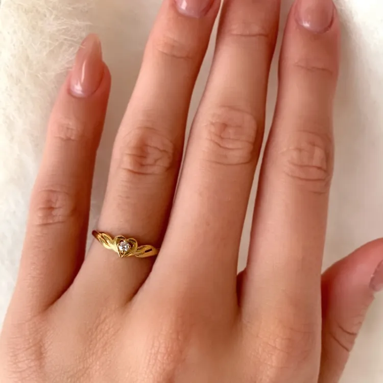 Herzen Ring aus 9 Karat Gold - Gold Collection