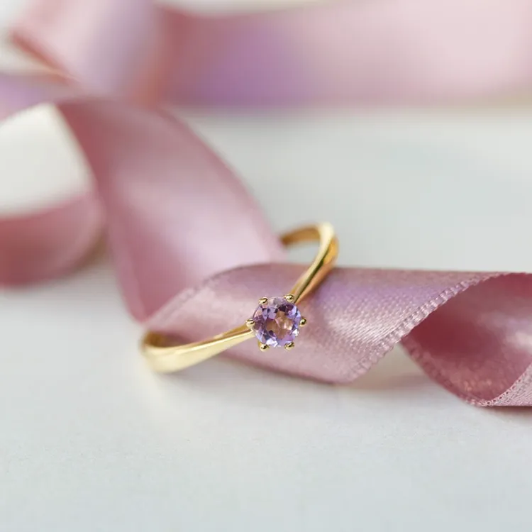 Amethyst Solitärring aus 9 Karat Gold - Gold Collection