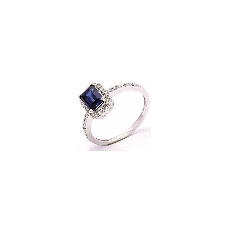 Ring aus 8 Karat Weißgold