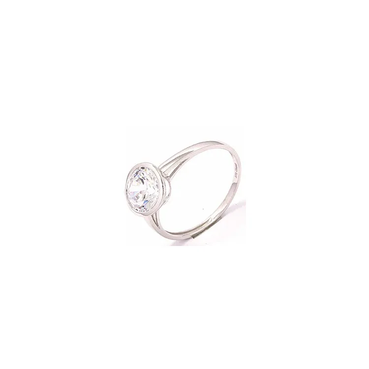 Runder Ring aus 9 Karat Weißgold