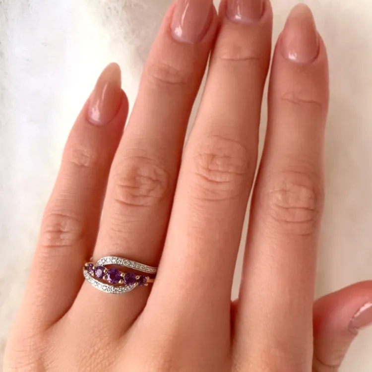 Goldringe: Amethyst Ring aus 9 Karat Gold