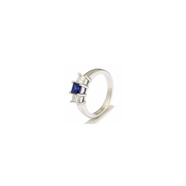 viereckigem Saphir Ring in 14 Karat Weißgold 0,52 ct 0,36 ct