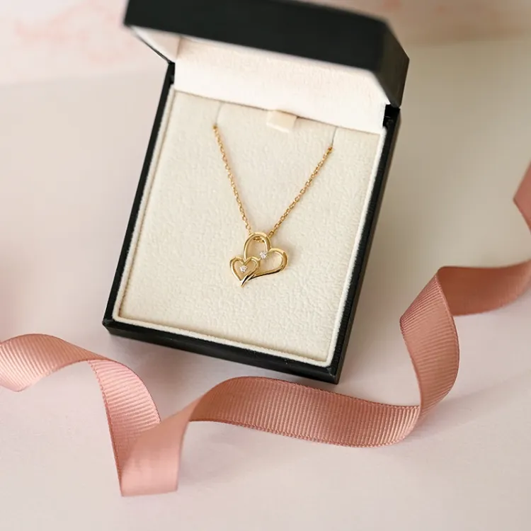 Herz Anhänger in 14 karat Gold 0,06 ct