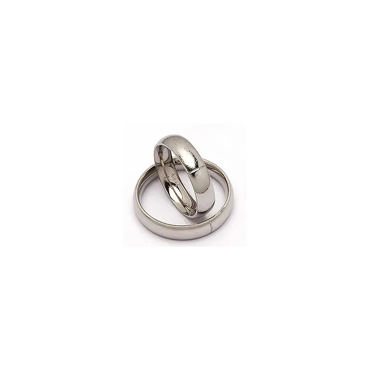 Trauringe in Stahl