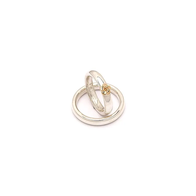 Scrouples trauringe in Silber und Gelbgold