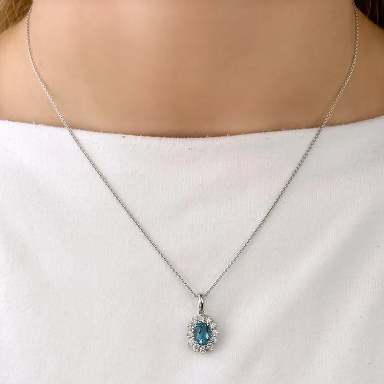 Rosettenanhänger in 14 karat Weißgold 0,55 ct 0,92 ct