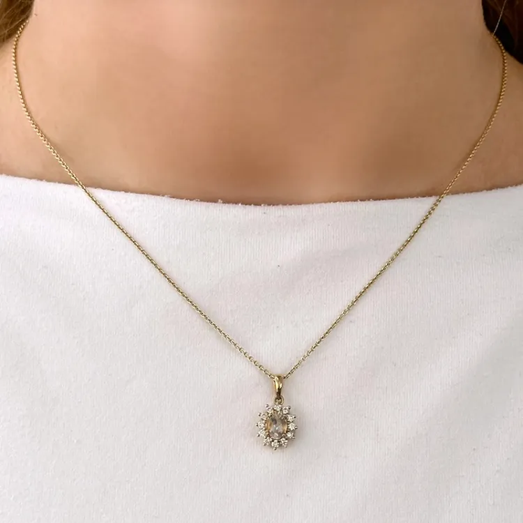 Diamant Rosettenanhänger in 14 karat Gold 0,26 ct