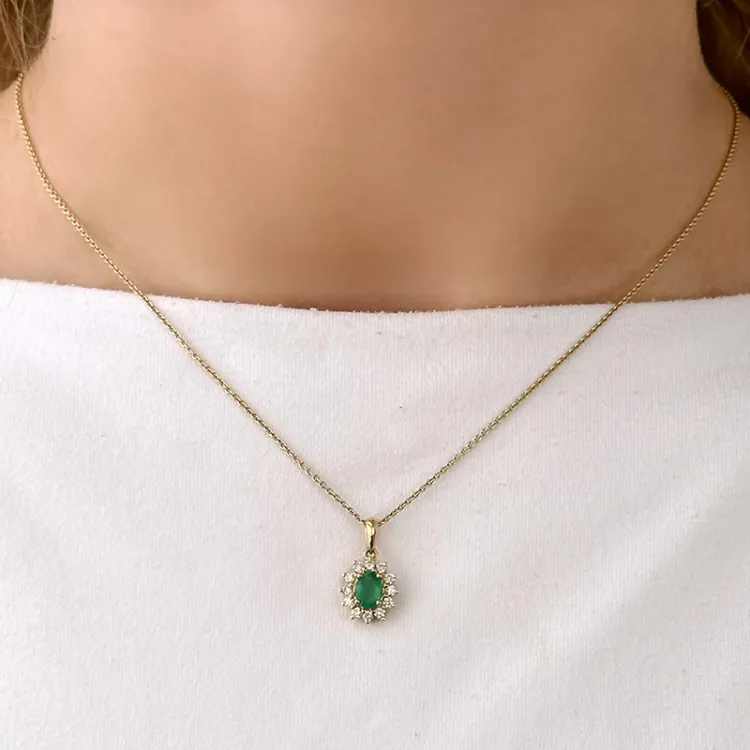 Smaragd Rosettenanhänger in 14 karat Gold 0,26 ct 0,47 ct