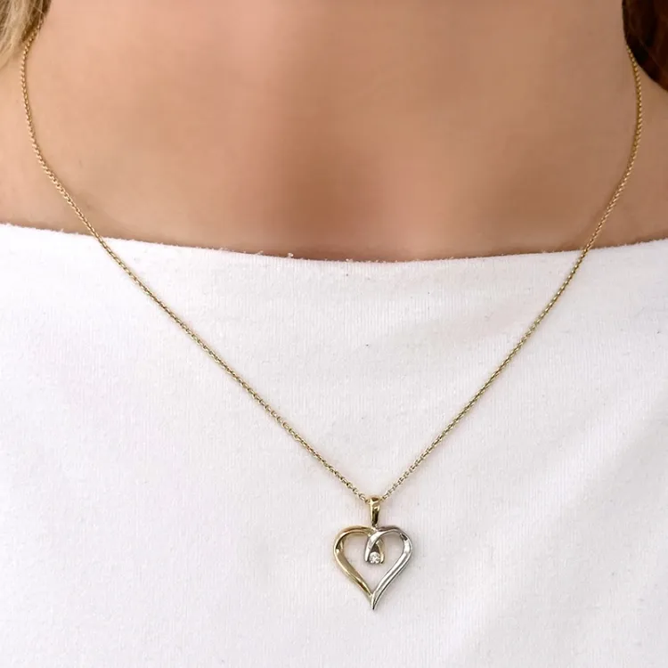 Herz Diamant Anhänger in 14 karat Gold- und Weißgold 0,04 ct